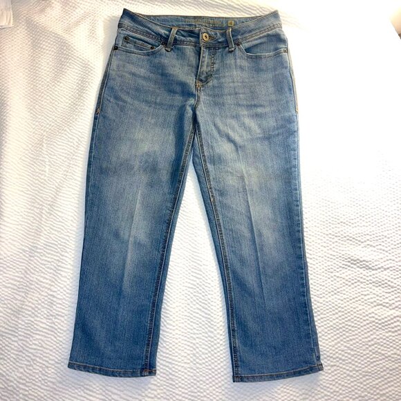Bundle It! Faded Glory Women's Vintage Casual Blue Denim Jeans Pant Size 4 - Picture 1 of 9